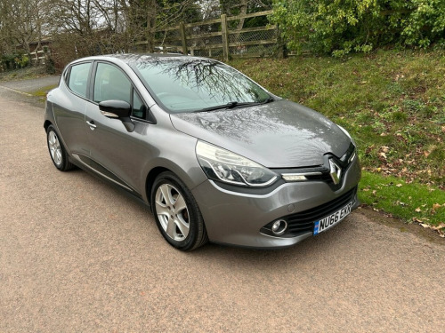 Renault Clio  0.9 TCe Dynamique Nav Hatchback 5dr Petrol Manual 