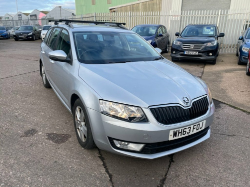 Skoda Octavia  2.0 TDI SE Estate 5dr Diesel DSG Euro 5 (s/s) (150