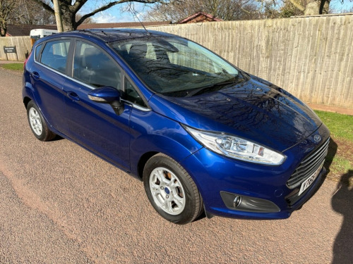 Ford Fiesta  1.5 TDCi ECOnetic Zetec Hatchback 5dr Diesel Manua