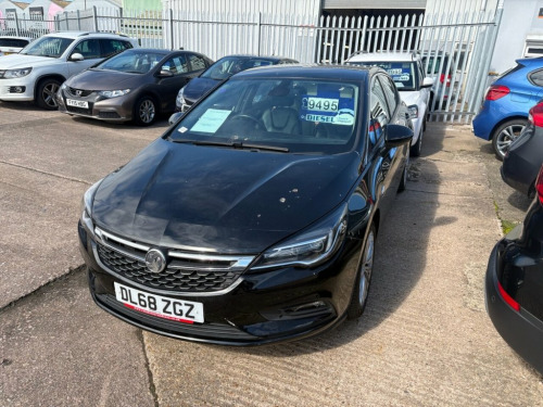 Vauxhall Astra  1.0i Turbo ecoTEC Elite Nav Hatchback 5dr Petrol M