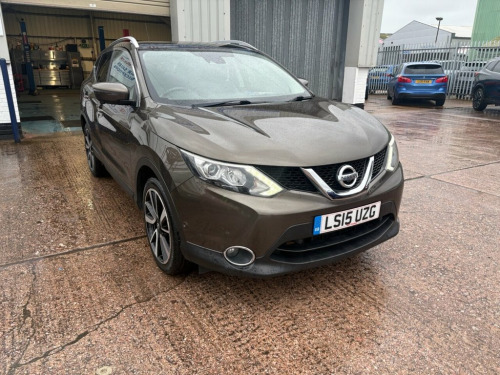 Nissan Qashqai  1.6 DIG-T Tekna SUV 5dr Petrol Manual 2WD Euro 6 ( 