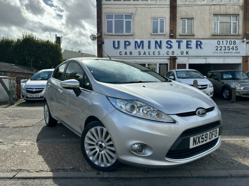 Ford Fiesta  1.6 Titanium 5dr