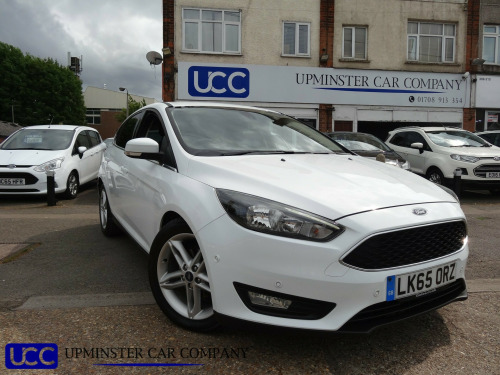 Ford Focus  1.0T EcoBoost Zetec Hatchback 5dr Petrol Manual Euro 6 (s/s) (125 ps)