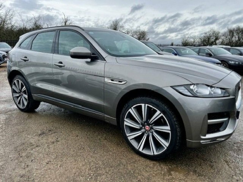 Jaguar F-PACE  2.0 D240 R-Sport SUV 5dr Diesel Auto AWD Euro 6 (s