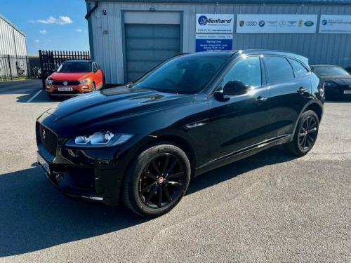 Jaguar F-PACE  2.0 D180 Chequered Flag SUV 5dr Diesel Auto AWD Eu