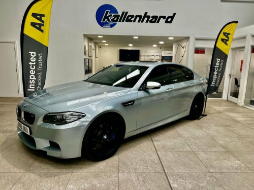 BMW M5  4.4 V8 Saloon 4dr Petrol DCT Euro 6 (s/s) (560 ps)