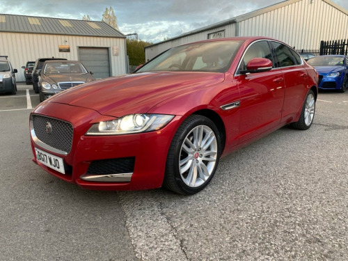 Jaguar XF  2.0d Portfolio Saloon 4dr Diesel Auto Euro 6 (s/s)