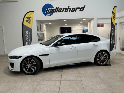 Jaguar XE  2.0 D180 R-Dynamic HSE Saloon 4dr Diesel Auto Euro