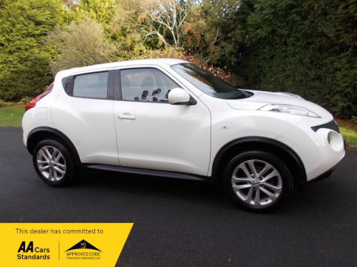 Nissan Juke  1.6 Acenta SUV 5dr Petrol Manual Euro 5 (s/s) (117 ps)