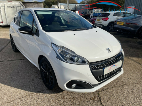 Peugeot 208  PURETECH BLACK EDITION 3-Door