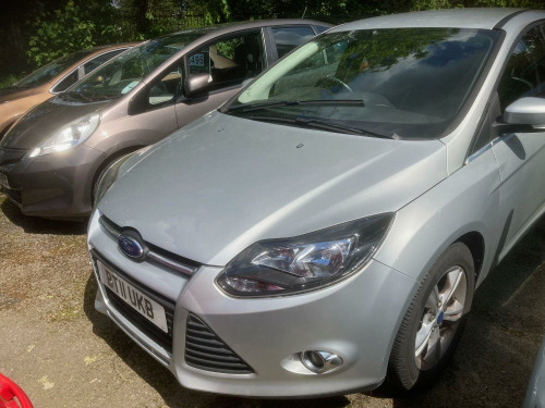 Ford Focus  1.6 Zetec 