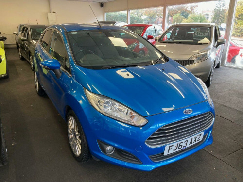 Ford Fiesta  1.6 Titanium