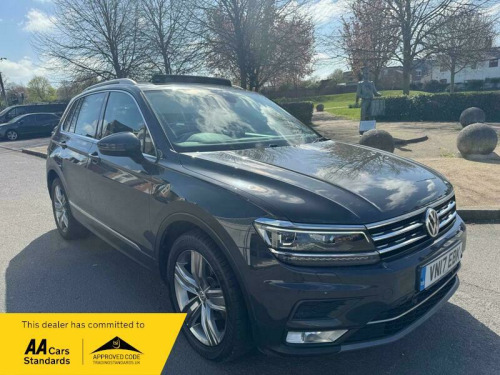 Volkswagen Tiguan  2.0 TDI BlueMotion Tech SEL DSG Euro 6 (s/s) 5dr