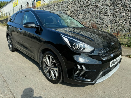 Kia Niro  1.6 3 5d 139 BHP High spec, just been serviced, ne