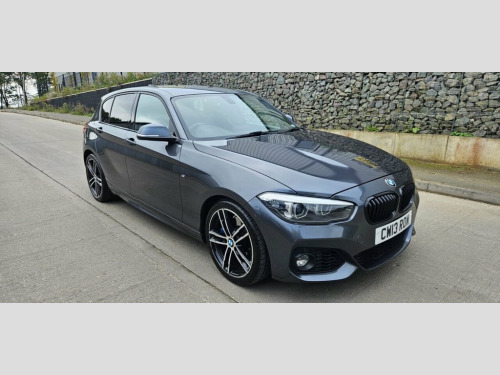 BMW 1 Series  1.5 118i M Sport Shadow Edition Hatchback 5dr Petr