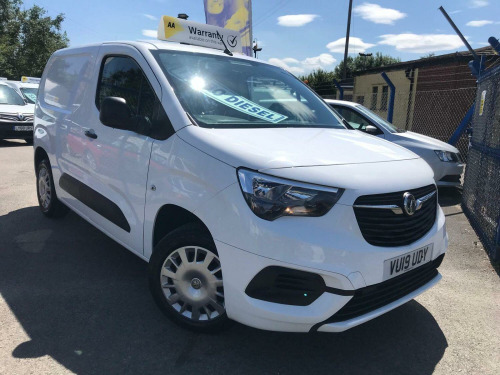 Vauxhall Combo  1.6 Turbo D 2000 Sportive