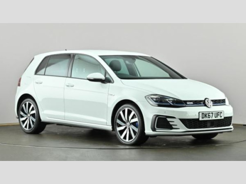 Volkswagen Golf  1.4 TSI GTE Advance 5dr DSG