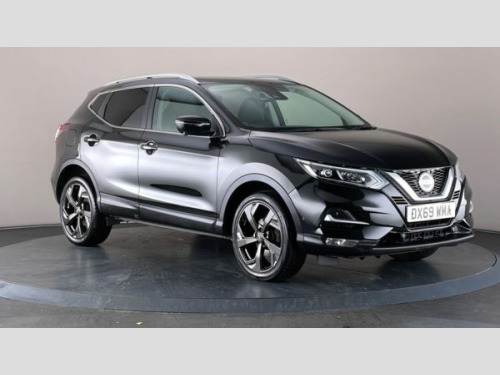 Nissan Qashqai  1.3 DiG-T Tekna 5dr