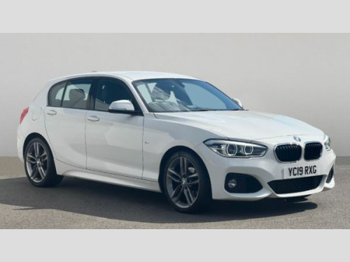 BMW 1 Series 118 118i [1.5] M Sport 5dr [Nav/Servotronic]