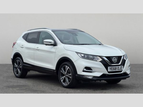 Nissan Qashqai  1.2 DiG-T N-Connecta 5dr