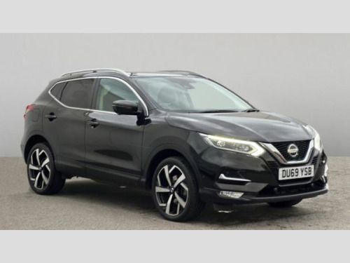 Nissan Qashqai  1.3 DiG-T Tekna 5dr