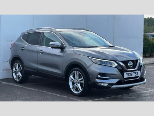 Nissan Qashqai  1.3 DiG-T N-Motion 5dr