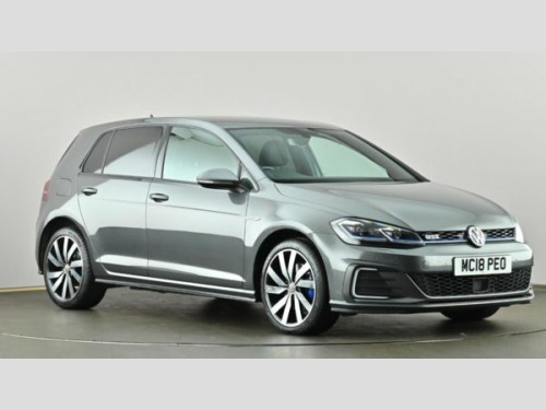 Volkswagen Golf  1.4 TSI GTE Advance 5dr DSG