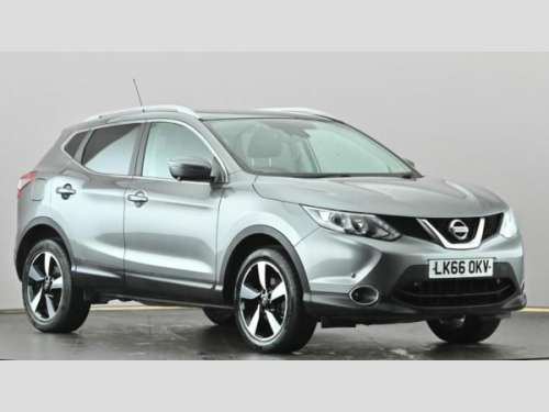 Nissan Qashqai  1.6 dCi N-Connecta 5dr 4WD