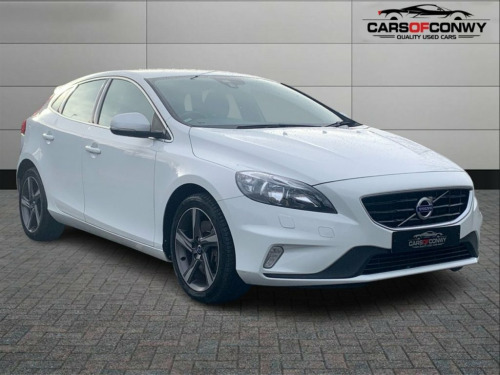 Volvo V40  2.0 D3 R-Design Nav Hatchback 5dr Diesel Manual Eu