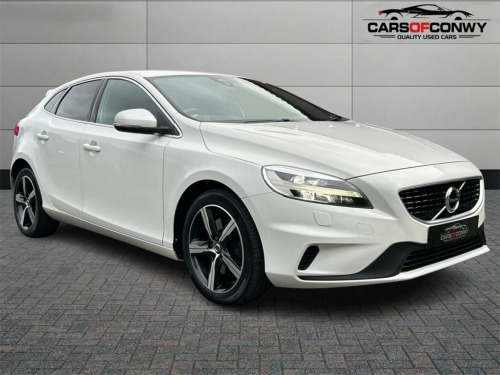Volvo V40  2.0 D4 R-Design Nav Plus Hatchback 5dr Diesel Manu 