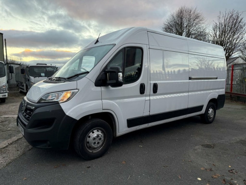 Vauxhall Movano  2.2 CDTi 3500 BiTurbo Dynamic Panel Van 5dr Diesel