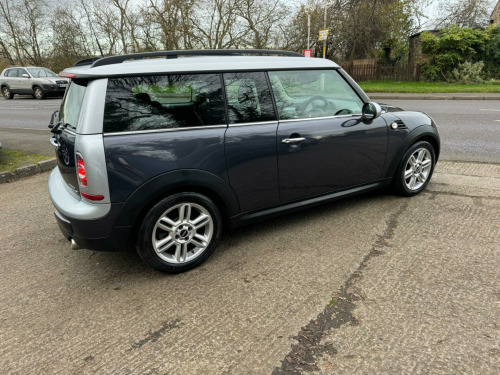 MINI Clubman  1.6 Cooper D Euro 5 (s/s) 5dr