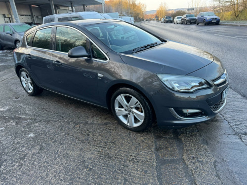 Vauxhall Astra  2.0 CDTi SRi Auto Euro 5 5dr