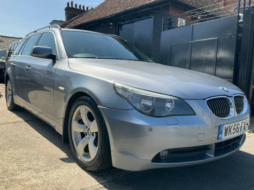 BMW 5 Series  3.0 530i SE Touring Auto Euro 4 5dr
