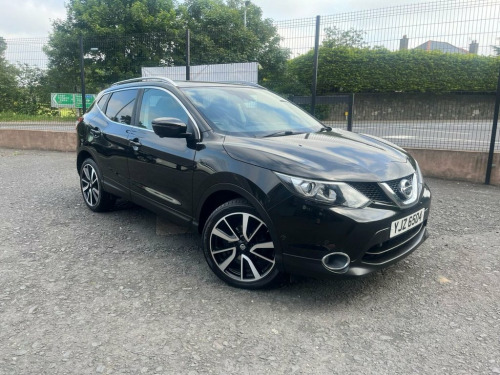 Nissan Qashqai  1.2 DIG-T Tekna SUV 5dr Petrol Manual 2WD Euro 6 (