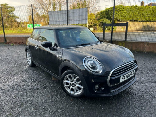 MINI Hatch  1.5 Cooper Classic Hatchback 3dr Petrol Manual Eur