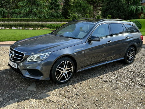 Mercedes-Benz E-Class E350 3.0 E350 V6 BlueTEC AMG Night Edition (Premium) G-Tronic+ Euro 6 (s/s) 5dr