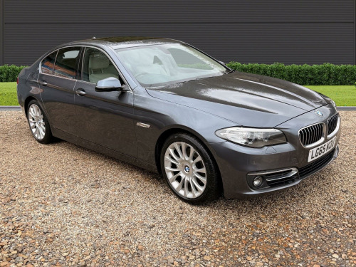 BMW 5 Series  3.0 530d Luxury Auto Euro 6 (s/s) 4dr 