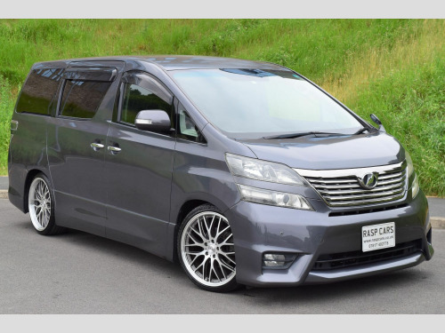 Toyota Vellfire  2.4Z Platinum Selection - LOVELY FRESH IMPORT