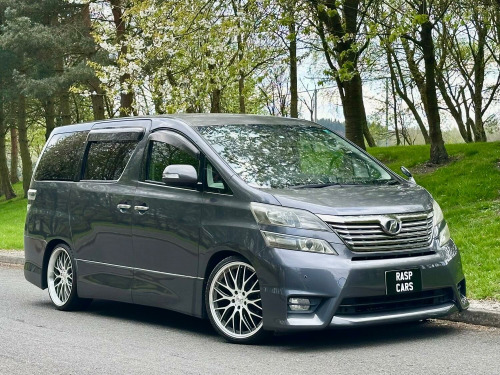 Toyota Vellfire  2.4Z Platinum Selection - LOVELY FRESH IMPORT