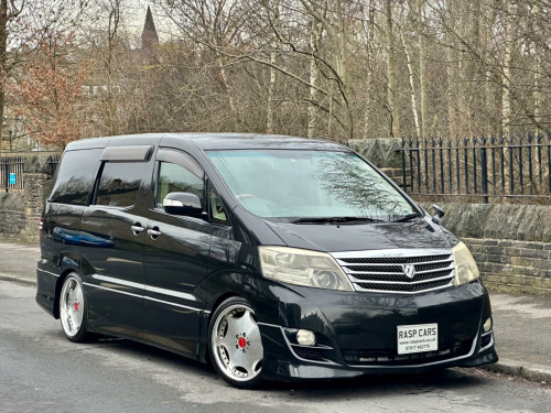 Toyota Alphard  2.4 Petrol Automatic - Lovely 8 Seater