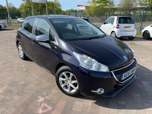 Peugeot 208  1.2 VTi PureTech Style Hatchback 5dr Petrol Manual