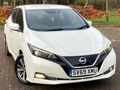 Nissan Leaf  40kWh Acenta Hatchback 5dr Electric Auto (150 ps)