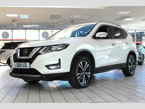 Nissan X-Trail  1.7 dCi N-Connecta SUV 5dr Diesel Manual Euro 6 (s