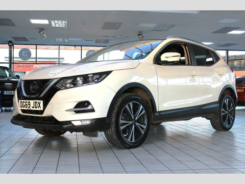 Nissan Qashqai  1.5 dCi N-Connecta SUV 5dr Diesel Manual Euro 6 (s