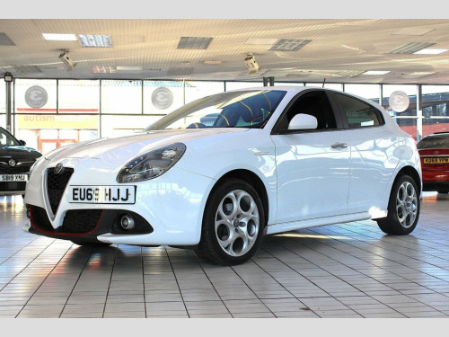 Alfa Romeo Giulietta  1.6 JTDM-2 Sport Hatchback 5dr Diesel Manual Euro 