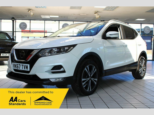 Nissan Qashqai  1.5 dCi N-Connecta SUV 5dr Diesel Manual Euro 6 (s