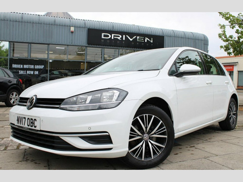 Volkswagen Golf  1.4 TSI BlueMotion Tech SE Nav Hatchback 5dr Petro