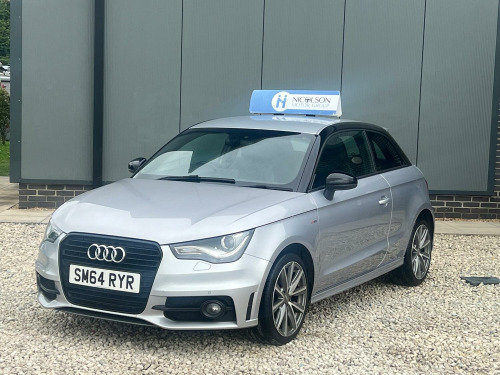 Audi A1  1.6 TDI S line Style Edition