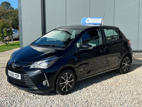 Toyota Yaris  1.5 VVT-i Icon Tech